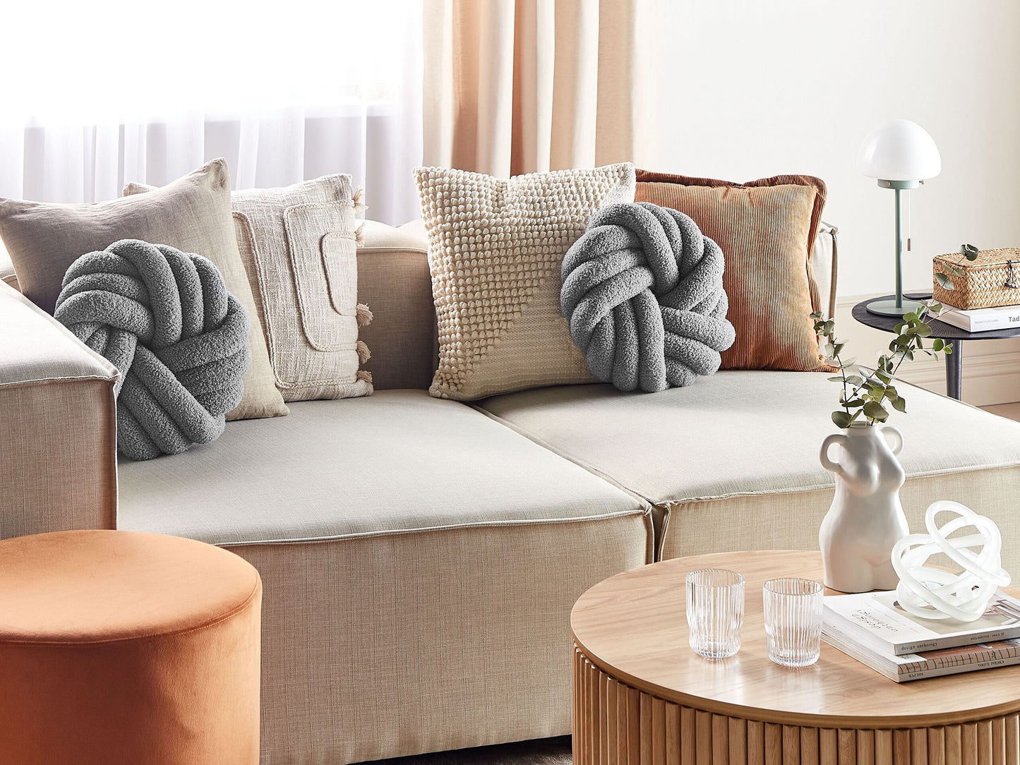 Dekokissen 2er Set AKOLA Bouclé 31 x 31 cm Grau Ohne Muster