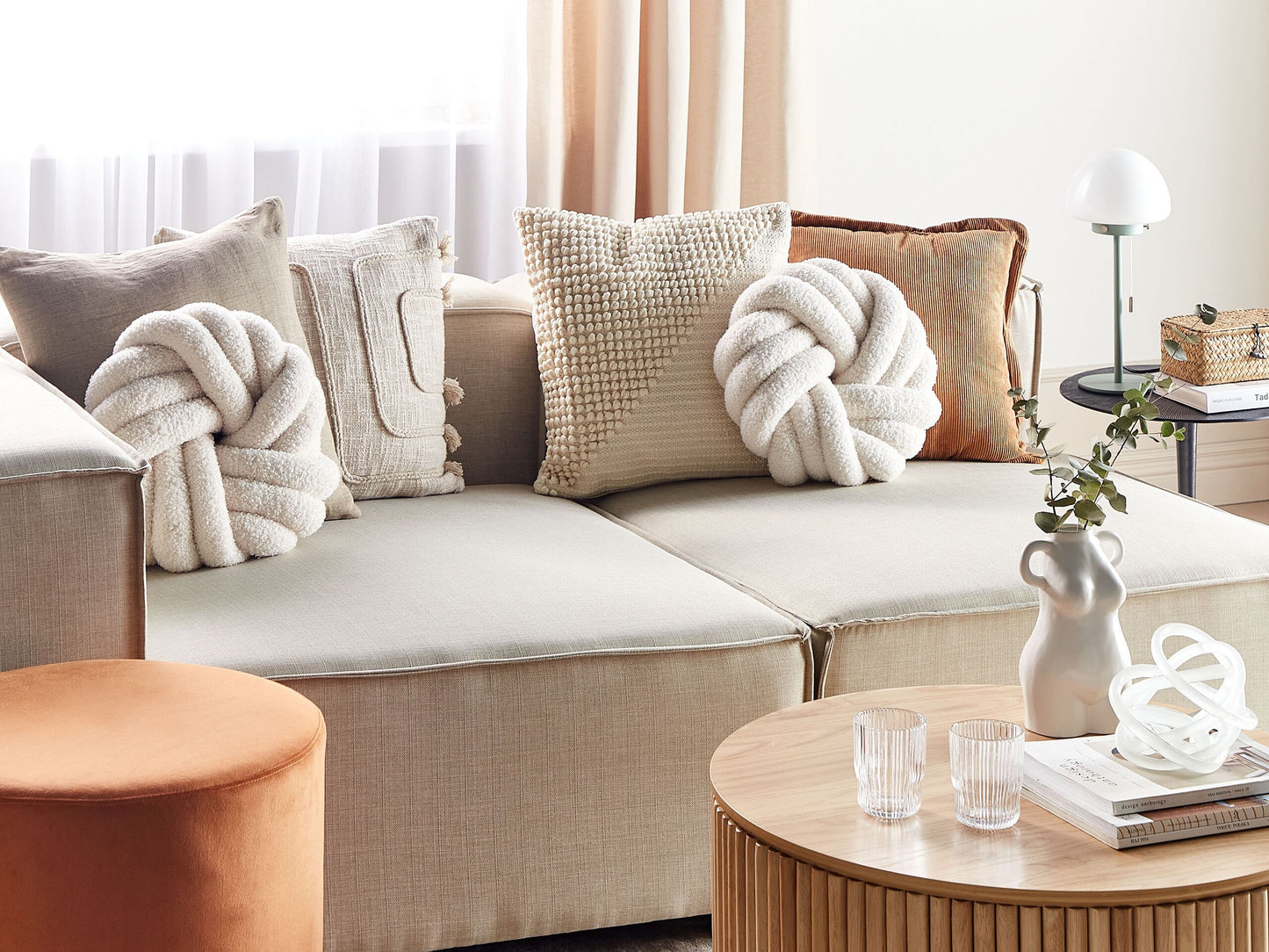 Dekokissen AKOLA Bouclé 31 x 31 cm Cremeweiss Ohne Muster