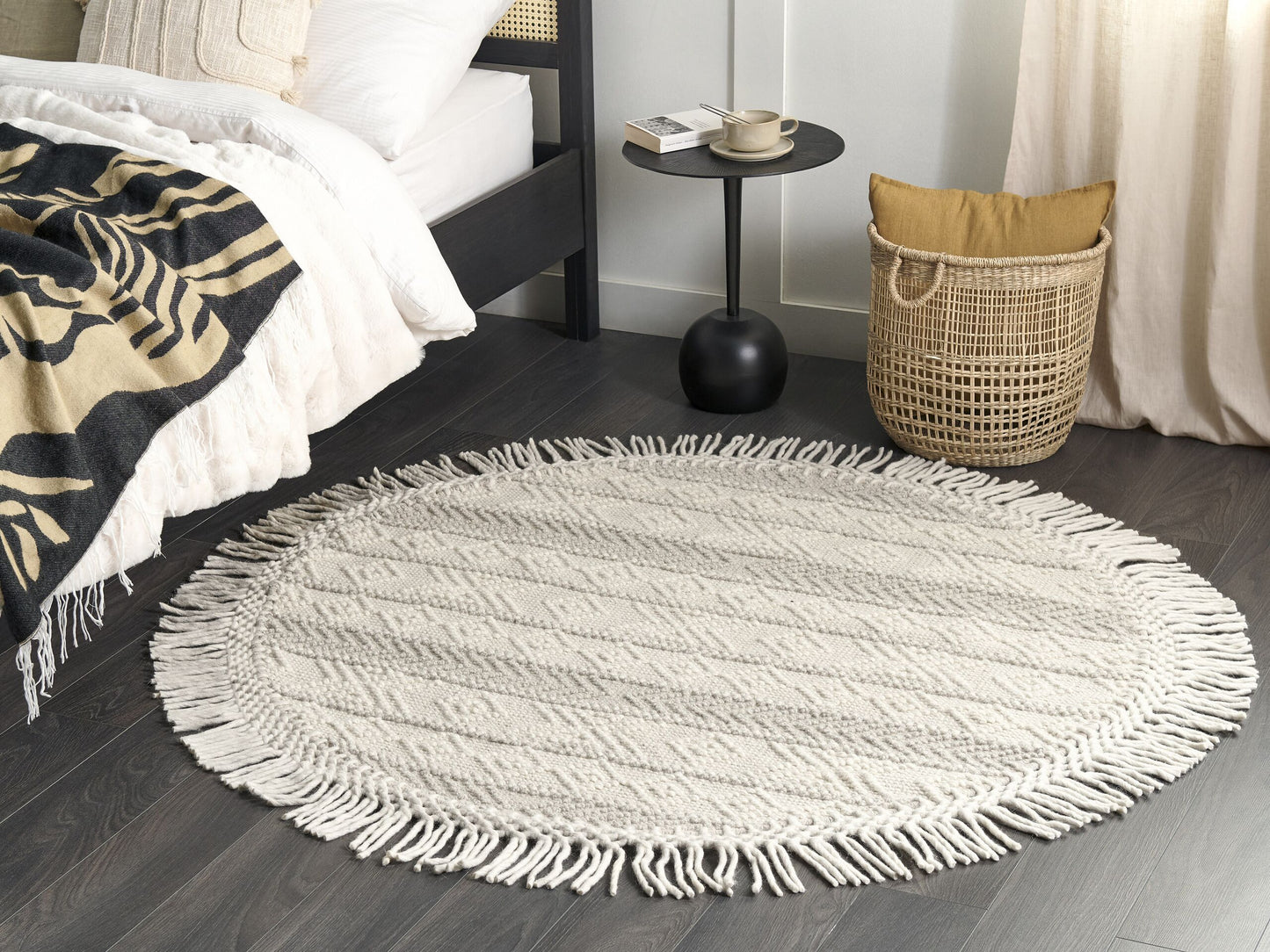 Teppich Wolle beige ⌀ 140 cm Fransen Kurzflor BALTALAR