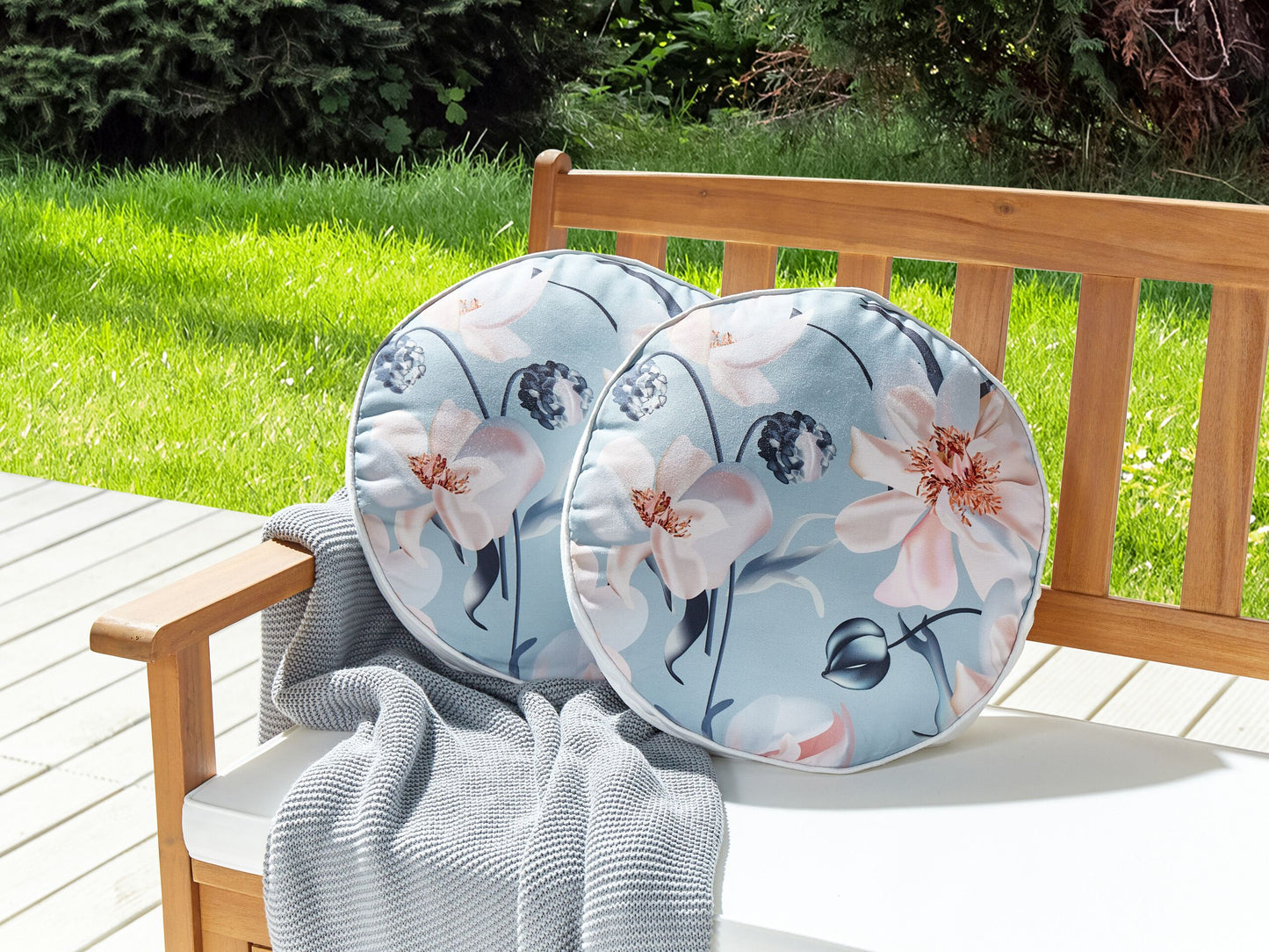 Gartenkissen 2er Set APRICALE Blumenmuster 40 x 40 cm Blau