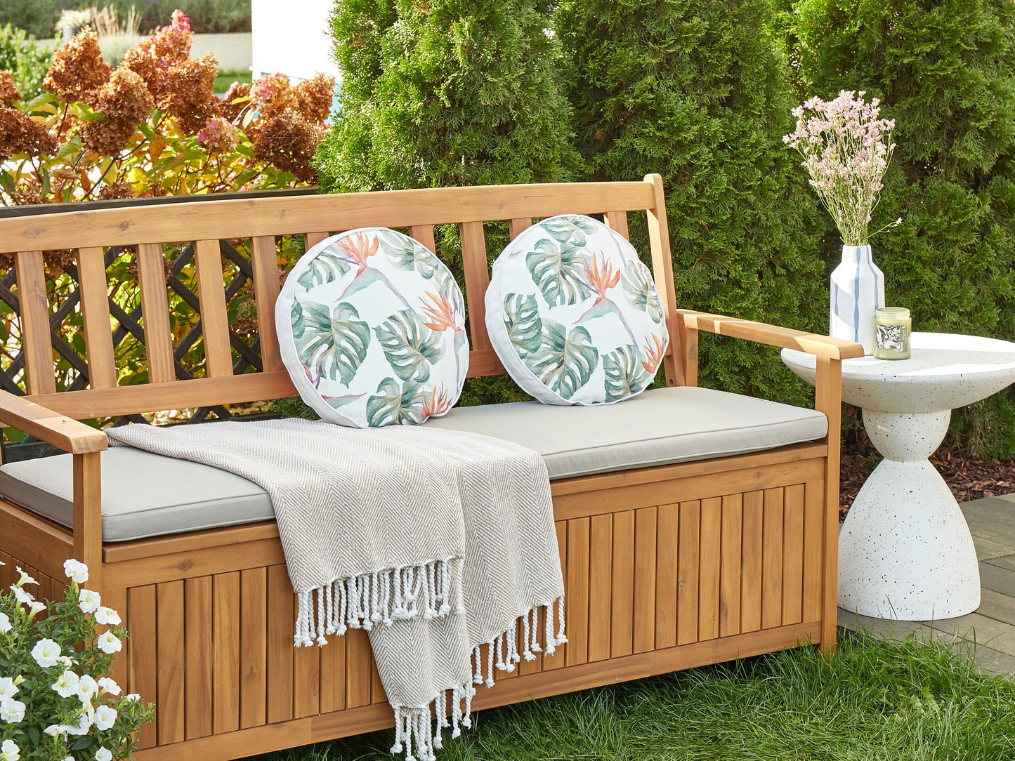 Gartenkissen 2er Set TORRAZZO Pflanzenmuster 40 x 40 cm Weiss