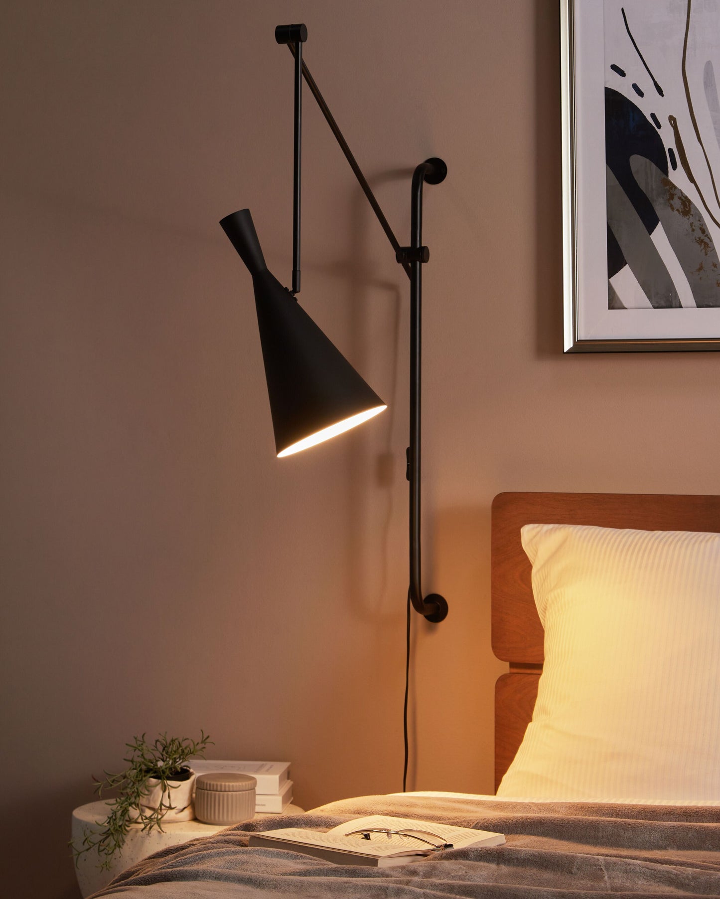 Wandlampe MARISA verstellbar Metall Schwarz