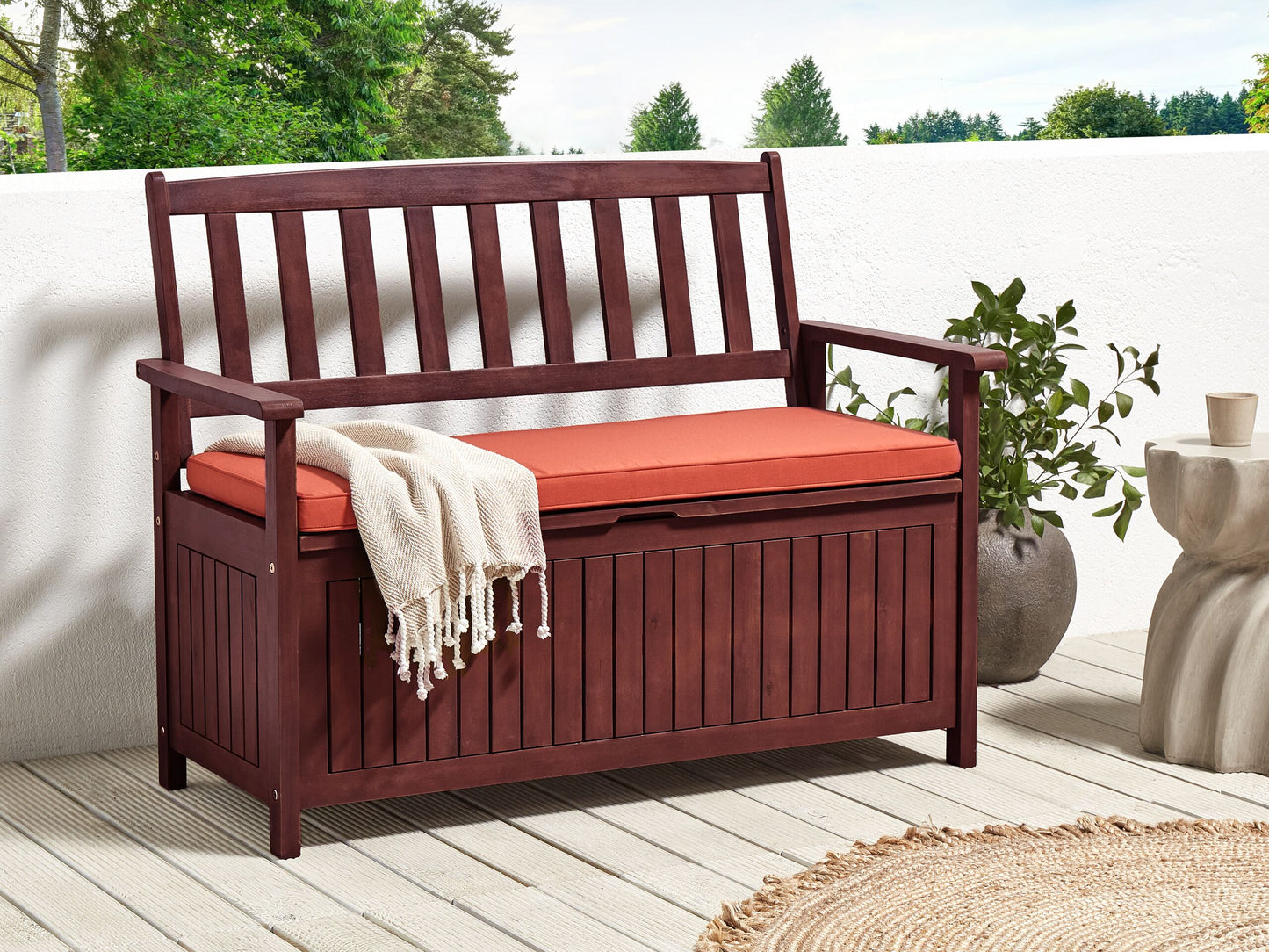 Gartenbank mit Auflage SOVANA 120 cm mit Stauraum Akazienholz Rot