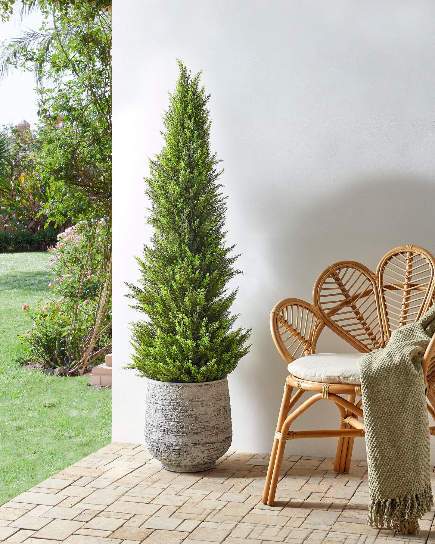 Kunstpflanze im Blumentopf 153 cm CEDAR TREE