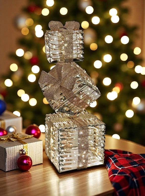 LED Geschenkbox gold Outdoor aus Metall mit 350LED Micro Light goldige PET Streifen