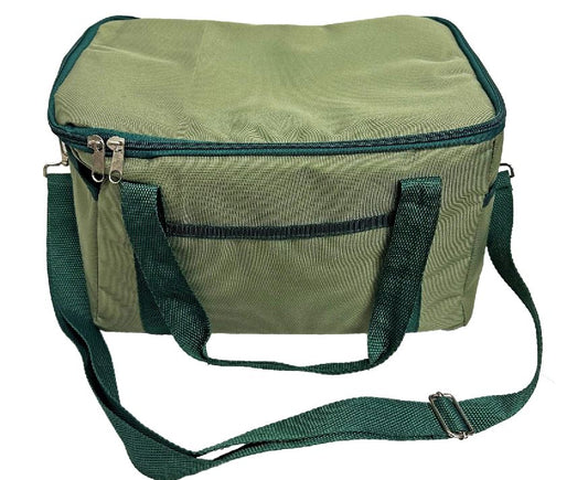 Kühltasche mit 3 Aussenfächern Tragegurt, Tragehenkel Farbe grün
