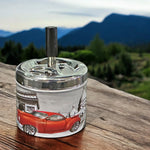 Schleuder-Aschenbecher rund D:9 H:12cm mit Design Retro Car Metall verchromt