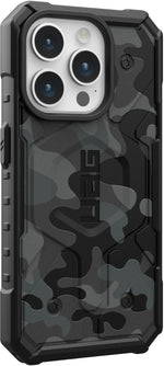 UAG Pathfinder SE Case - Apple iPhone 15 Pro - midnight camo