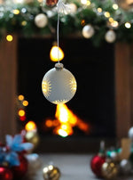 LED Glas Kugel silber mit Sternen mit 10 LED D12cm