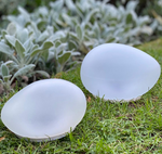 LED Solar Outdoor Stein 
Farbe weiss 
Grösse:17x14x12cm