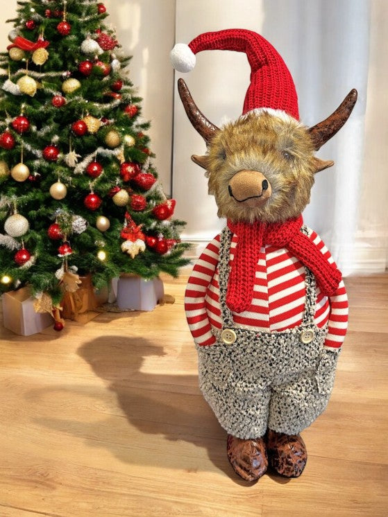 Deko Hochlandrind stehend mit Santa Mütze 20x23x72cm