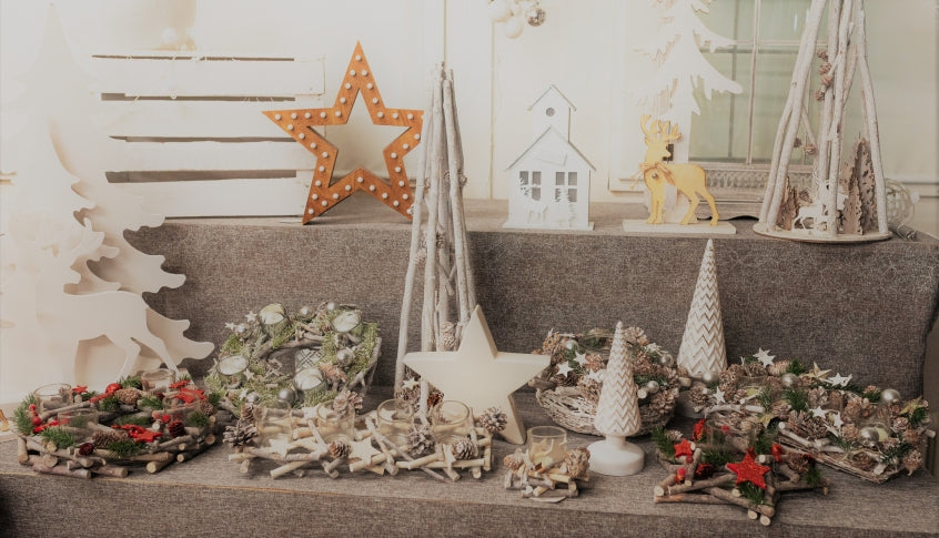 Adventsgesteck aus Holz Sternenform D:25cm