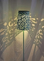 LED Solar Leuchte Gartenstecker aus Metall in Blau