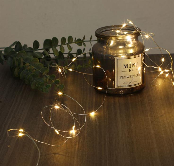 LED Outdoor Micro Draht Lichterkette 
80 LED, L: 790cm
silber Draht