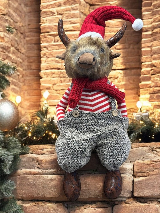 Deko Hochlandrind sitzend mit Santa Mütze 20x23x75cm