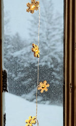 LED Lichterkette mit 10 LED Holz Schneeflocken L:135cm
warm weisses Licht