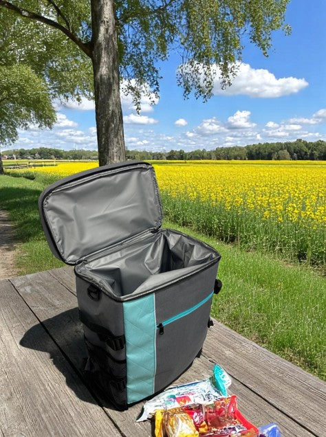Kühltasche als Rucksack Farbe grau mit Streifen in der Farbe Türkis