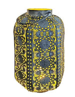 Laterne aus Metall Antik 
mit Glaseinsatz 
Farbe: antik Grau/Gold 
D:30cm H:55.5cm