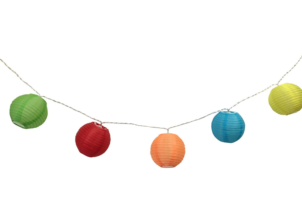 LED Solar Lichterkette mit farbigen 
Nylon Balls,
D: 7cm mit 10 LED