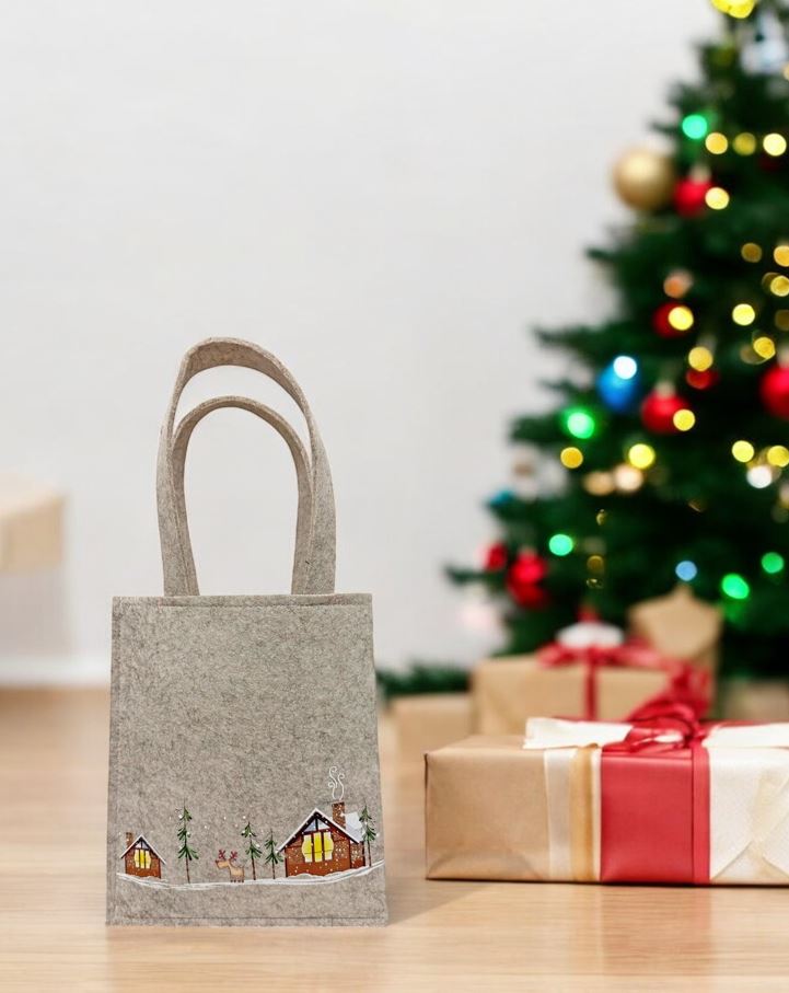 Tasche Xmas aus Filz in Grau mit Weihnachtsmotiv