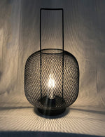 LED Solar Laterne 
aus Metall schwarz 
mit Henkel H:32cm