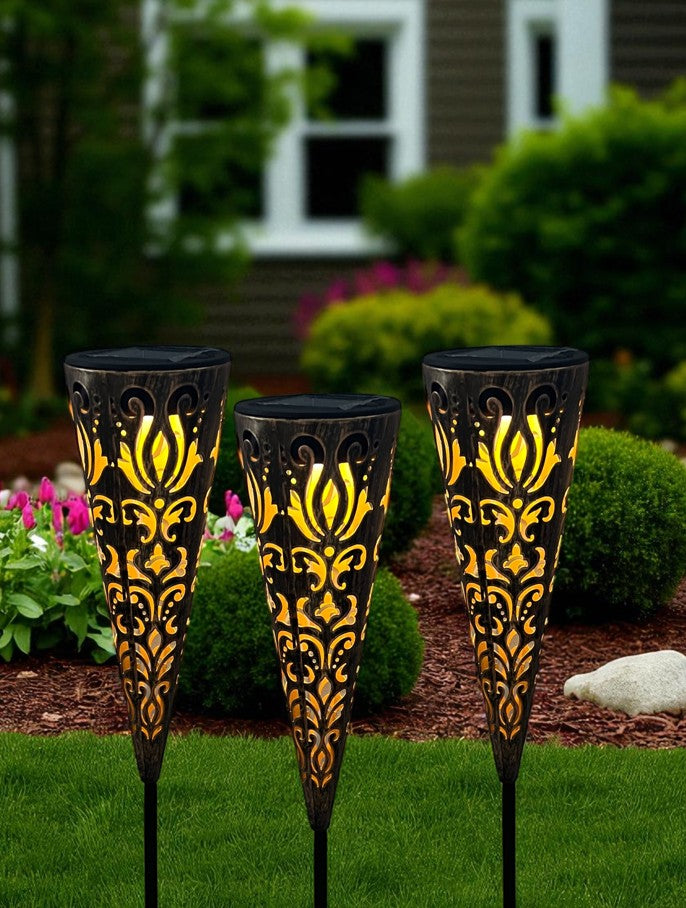 LED Solar Leuchte Metall konisch mit 1 LED zum Stecken 8x8x39cm