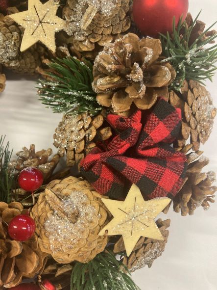 Couronne de Noël décorée
 Diamètre 33cm