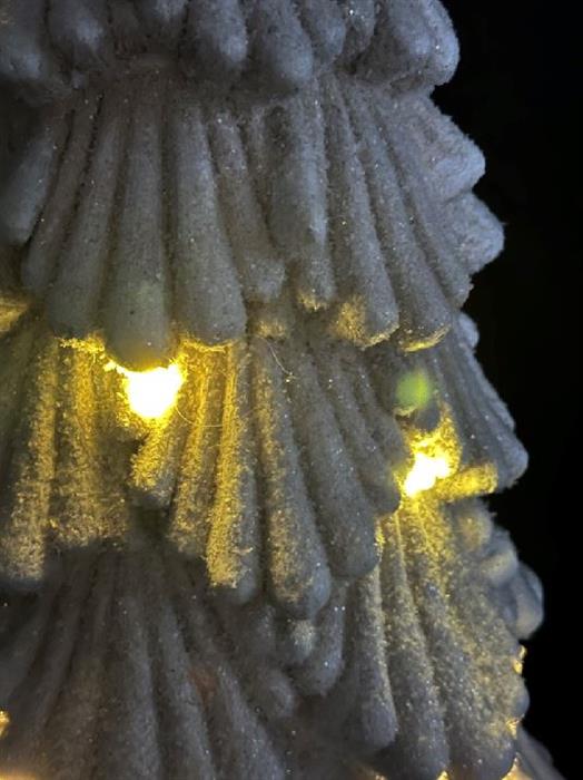 LED Tannenbaum weiss aus Magnesia mit 8 LED H78cm