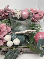 Kerzenhalter Xmas aus Holz 
mit Dekorationselementen
für 4 Kerzen oder Teelichter