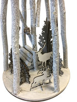 LED Pyramide aus Zweigen - Hirsch und Tannen Design
30 LED - H: 61cm B:24cm