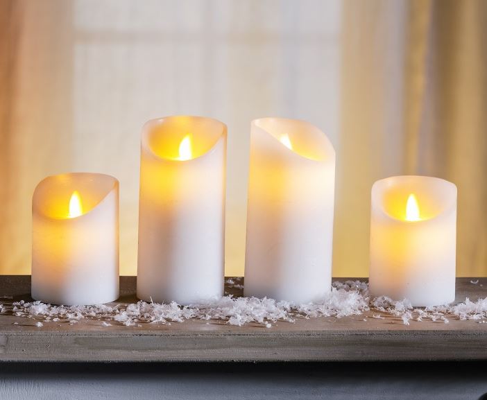 Bougie en cire LED lot de 4 flamme mobile rustique blanche
 P:7cm / 2x H:10cm + 2x H:15cm