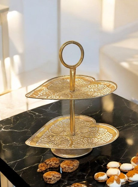 Deko Etagere aus Metall gold mit weisser Verzierung 2 Ablagen in Herzform