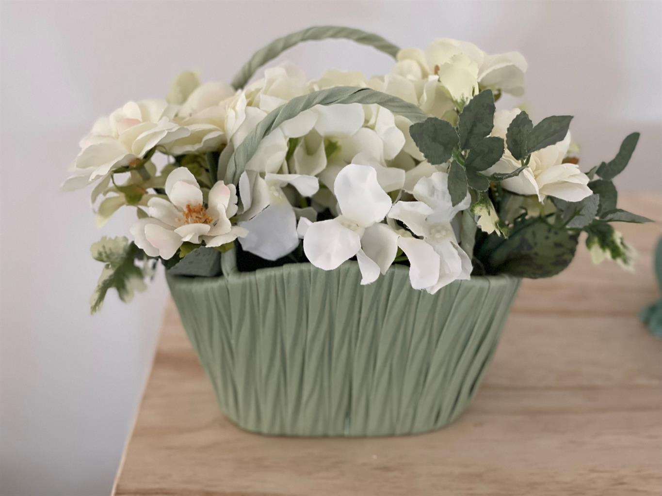 Deko Blumengesteck im 
grünen Topf mit Henkeln 
Kunstblumen