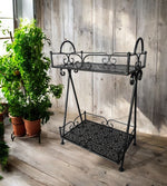 Pflanzenständer aus Metall 
mit 2 Ablageflächen
Farbe: Anthrazit
L:40cm B:25cm H:62cm