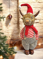 Deko Hochlandrind stehend mit Santa Mütze 20x23x72cm