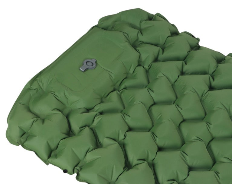 Isomatte Luftmatratze aufblasbar mit eingebauter Fusspumpe Farbe Grün