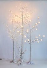 LED Birken Baum Outdoor H:120cm
mit 192 LED Microlight umringt
Warm weisses Licht