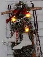 LED Bild aus Canvas 
Motive: Schlitten/Schlittschuhe 
3 LED