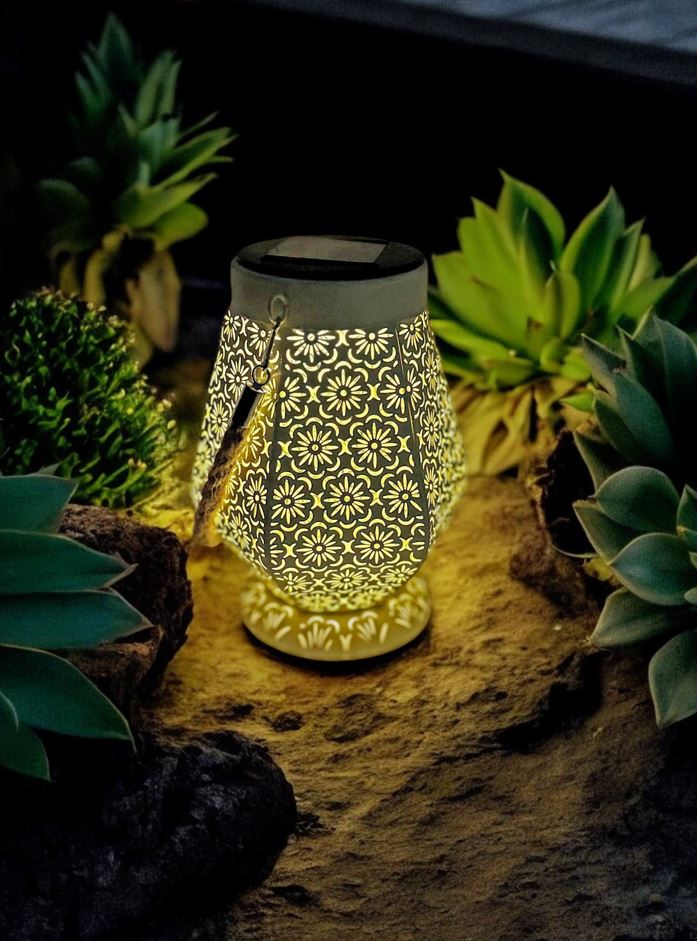 LED Solar Laterne in Gelb aus Metall orientalische Form L12cm x B13.5cm x H18cm
