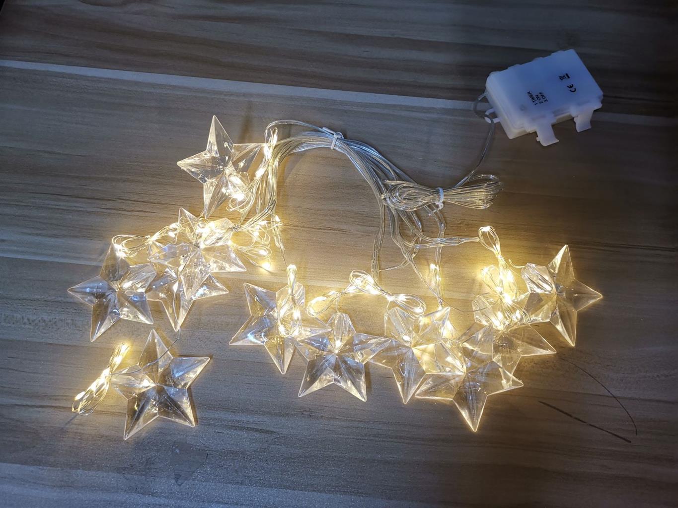 LED Lichtervorhang Outdoor 
Total 11 Stränge mit Total 83 LED 
H: 80cm B:220cm