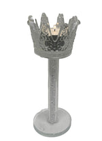 Teelichthalter Krone aus Glas 
gefüllt mit Strass 
D8cm H18cm
für Teelichter
