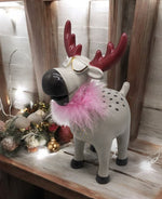 Deko Hirsch aus Keramik H:27cm Brille und Federn Deko L:19cm B:12.5cm H:27cm