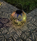 LED Solar Laterne Metall rund 
Farbe: Rostbraun 
30x30x30cm