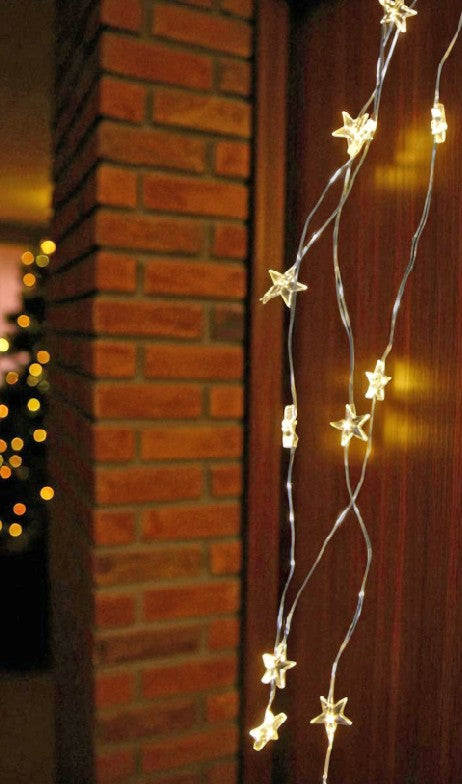 LED Micro Draht Lichterkette mit Sternen 80 LED
L: 130cm
silber Draht