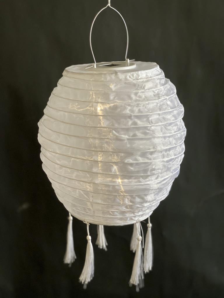 LED Solar Outdoor Lampion 
Weiss Oval 
H:30cm D:25cm 
5 LED - Warm weisses Licht