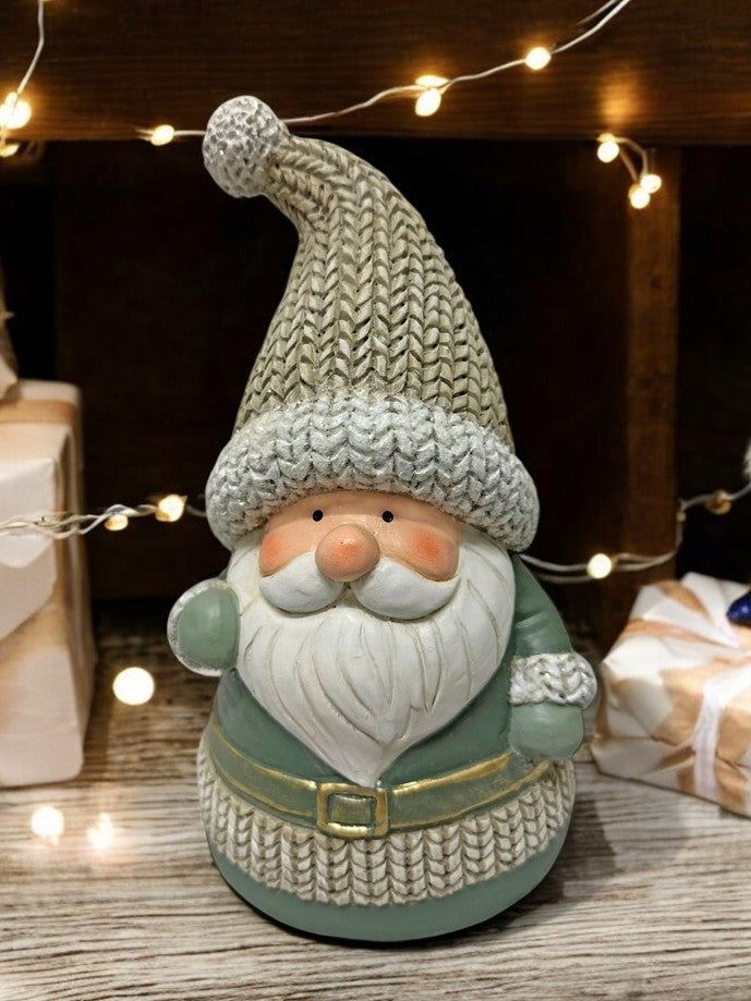 Deko Figur Santa grün aus Polyresin