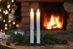 LED Stabkerze weiss aus Wachs 2er Set, D:2cm - H:24cm mit beweglicher Flamme