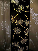 LED Solar Lichtsäule Metall 
Farbe: Silber Gold 
15x15x78.5cm