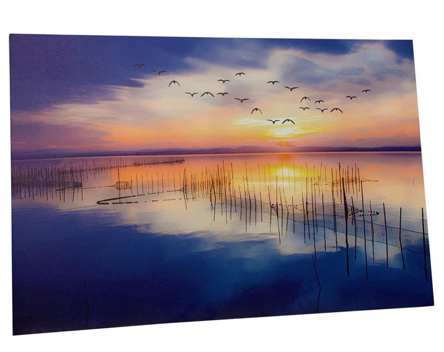 LED Bild aus Canvas H:40cm
Motive: Sonnenaufgang Wasser
mit 1 LED
L:60cm B:1.8cm H:40cm