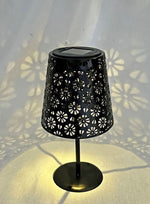 LED Solar Tischleuchte aus Metall in Schwarz D13cm x H25cm